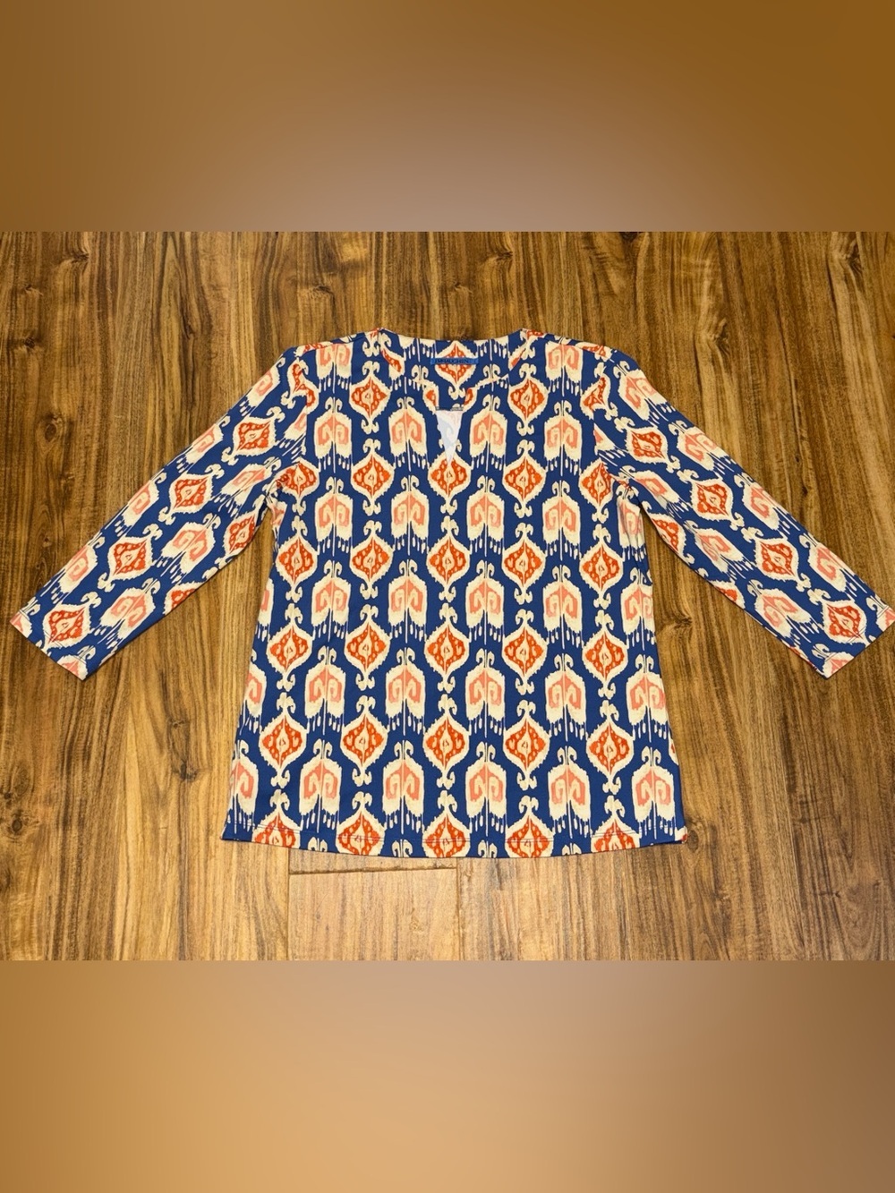 J McLaughlin women large top blouse Blue Cream Coral Ikat stretch Carly nwot